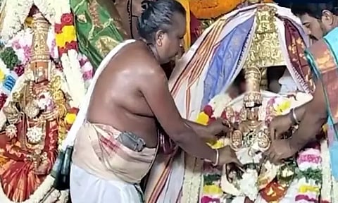 நெல்லையப்பர் - காந்திமதி அம்மன் திருக்கல்யாணம்: ஆயிரக்கணக்கான பக்தர்கள் தரிசனம்