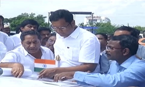 மதுரையில் டைடல் பார்க் அமைக்கும் பணி - அமைச்சர் டி.ஆர்.பி.ராஜா ஆய்வு