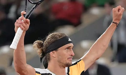 பாரீஸ் மாஸ்டர்ஸ் டென்னிஸ்; ஸ்வரேவ் அடுத்த சுற்றுக்கு முன்னேற்றம்