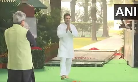 இந்திரா காந்தி நினைவு நாள்: ராகுல் மரியாதை