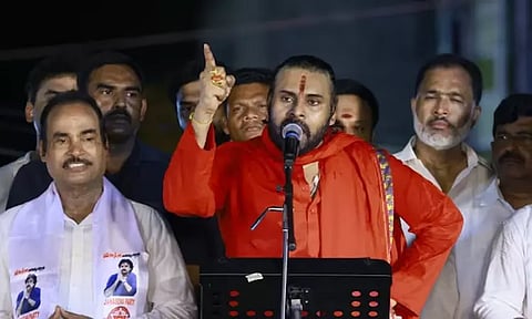 உலக அளவில் இந்துக்களை பாதுகாக்க அவசர நடவடிக்கை வேண்டும்: பவன் கல்யாண்