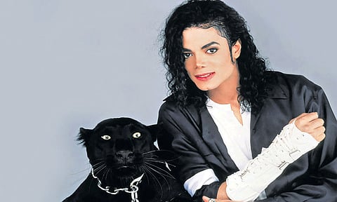 மைக்கேல் ஜாக்சன் பயோபிக் படத்தின் ரிலீஸ் தேதி ஒத்திவைப்பு