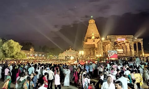 ராஜராஜ சோழன் சதய விழா: 1,039 நாட்டிய கலைஞர்கள் பங்கேற்ற நடனம்