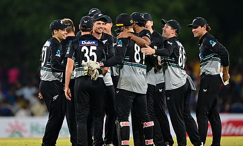 பெர்குசன் ஹாட்ரிக்... கடைசி ஓவரில் இலங்கையை வீழ்த்தி திரில் வெற்றி பெற்ற நியூசிலாந்து