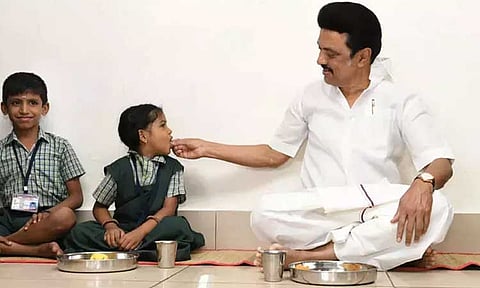 காலை உணவுத் திட்டம்: பயனடையும் மாணவர்களின் எண்ணிக்கை அதிகரிப்பு