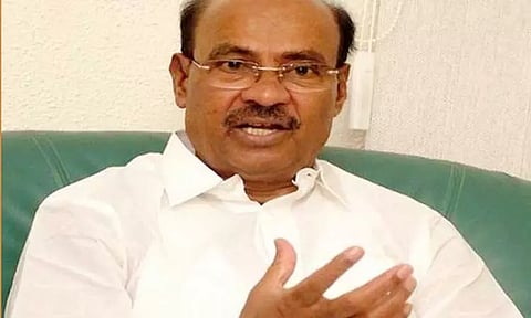 சென்னையில் பெண் வியாபாரி வெட்டிக்கொலை - சட்டம் ஒழுங்கு லட்சனம் இது தானா ? ராமதாஸ் ஆவேசம்