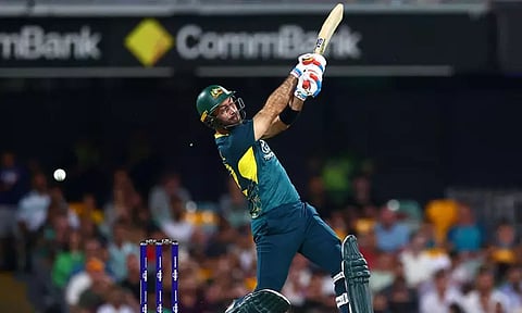 டி20 போட்டியில் 10 ஆயிரம் ரன்கள்; கிளென் மேக்ஸ்வெல் புதிய சாதனை