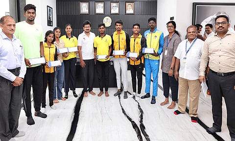 ஆசிய பசிபிக் விளையாட்டுப் போட்டியில் பங்கேற்கும் தமிழக மாற்றுத்திறனாளி வீரர், வீராங்கனைககளுக்கு ஊக்கத்தொகை