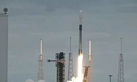 எலான் மஸ்க்கின் ஸ்பேஸ் எக்ஸ் ராக்கெட் மூலம் விண்ணில் ஏவப்பட்ட இஸ்ரோ செயற்கைக்கோள்