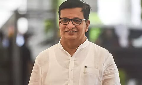 8 முறை தொடர் வெற்றி.. 9-வது முறை தோல்வி: மராட்டிய காங். தலைவருக்கு அதிர்ச்சி அளித்த சிவ சேனா