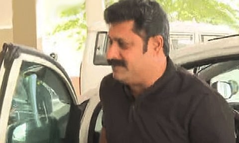 கோடநாடு கொள்ளை வழக்கு: அ.தி.மு.க. நிர்வாகியிடம் விசாரணை