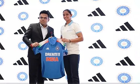 ஒருநாள் கிரிக்கெட் போட்டிகளுக்கான இந்திய அணியின் ஜெர்சியை அறிமுகப்படுத்திய பிசிசிஐ