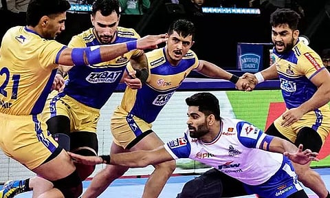 புரோ கபடி லீக்; தமிழ் தலைவாஸ் அணியை வீழ்த்தி அரியானா ஸ்டீலர்ஸ் வெற்றி