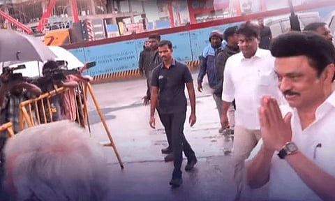 புயல் பாதிப்பு: சென்னை கொளத்தூரில் முதல்-அமைச்சர் மு.க.ஸ்டாலின் ஆய்வு