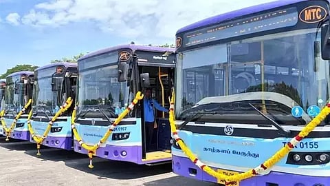 சென்னையில் 408 தாழ்தள பஸ்கள் இயக்கம்-மாநகர போக்குவரத்துக் கழகம்