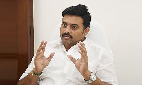 உண்மை அறியாமல் உளறுபவர்களை மக்கள் புறம் தள்ளுவார்கள்: அமைச்சர் மதிவேந்தன்