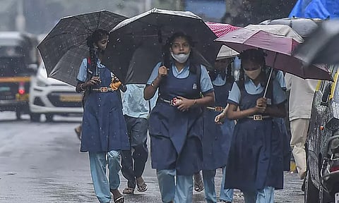 தென்காசியில் பள்ளி, கல்லூரிகளுக்கு நாளை விடுமுறை