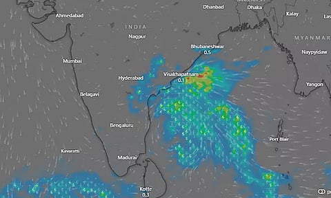 ஆழ்ந்த காற்றழுத்தத் தாழ்வுப்பகுதி மேலும் வலுப்பெற வாய்ப்பு - வானிலை ஆய்வுமையம்