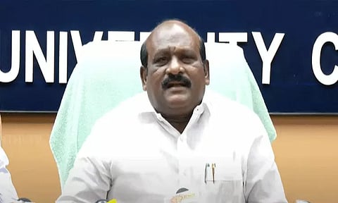 'காவல் உதவி' செயலியை பதிவிறக்கம் செய்துகொள்ளுங்கள்: பெண்களுக்கு அமைச்சர் அறிவுரை