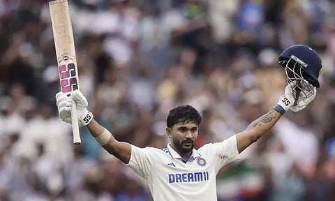 குறைந்த வயதில் சதம்.. ஆஸ்திரேலியாவில் 3-வது இந்திய வீரராக நிதிஷ் ரெட்டி சாதனை