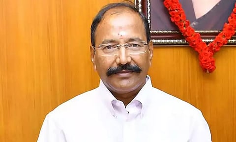 அதிமுக என்பது ஒரு குடும்பம் - தங்கமணி