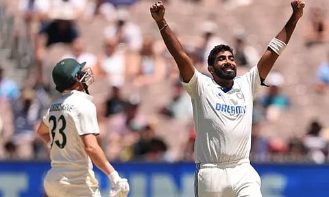 110 வருடங்களுக்குப்பின் மெல்போர்னில் வெளிநாட்டு வீரராக சாதனை படைத்த பும்ரா