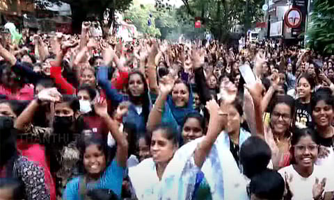 கோவையில் 5-வது வாரமாக களைகட்டிய 'ஹேப்பி ஸ்ட்ரீட்' நிகழ்ச்சி