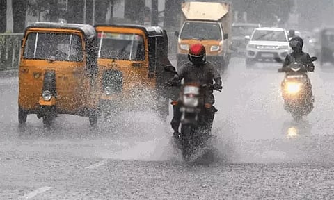 மாலை 4 மணி வரை மழைக்கு வாய்ப்புள்ள மாவட்டங்கள் எவை...?