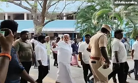 பள்ளியில் குழந்தை உயிரிழந்த விவகாரம்: அறிக்கை சமர்ப்பிக்க தனியார் பள்ளிகள் இயக்குநர் உத்தரவு