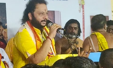 இந்துக்கள் குறைந்தது 3 குழந்தைகள் பெற்றுக்கொள்ள வேண்டும் - கோபால்ஜி பேச்சு