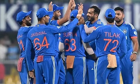 இங்கிலாந்துக்கு எதிரான டி20 தொடர்: தான் தேர்வு செய்த இந்திய அணியை அறிவித்த முன்னாள் வீரர்