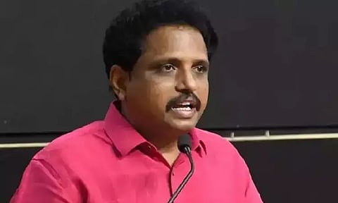 நீங்க லாபமடைய தொழிலாளர்களின் மனைவியை கொச்சைப்படுத்துவீங்களா? சு.வெங்கடேசன் கேள்வி