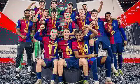 சூப்பர் கோப்பை கால்பந்து: பார்சிலோனா அணி சாம்பியன்
