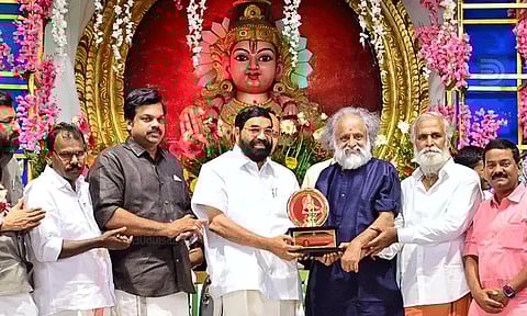 இசையமைப்பாளர் தமோதரன் நம்பூதிரிக்கு ஹரிவராசனம் விருது