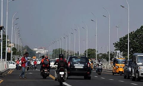 நாளை காணும் பொங்கல்: சென்னை காமராஜர் சாலையில் செய்யப்பட்டுள்ள போக்குவரத்து மாற்றங்கள்