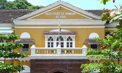 கோவா காங்கிரஸ் எம்.எல்.ஏ.க்கள் தகுதி நீக்க விவகாரம்.. சபாநாயகரின் முடிவை உறுதி செய்தது ஐகோர்ட்டு