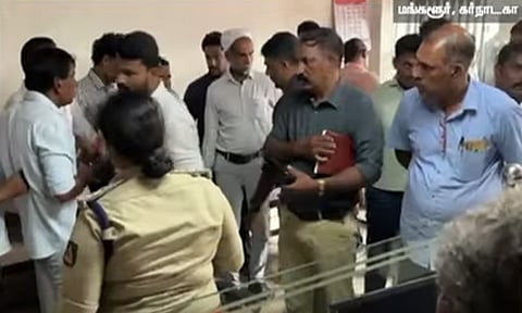 கர்நாடகாவில் மேலும் ஒரு வங்கி கொள்ளை சம்பவம் - சுமார் ஒரு கிலோ தங்கம் மற்றும் பணம் திருட்டு