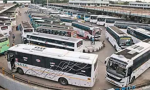 பொங்கல் விடுமுறை முடிந்து ஊர் திரும்ப வசதியாக இன்று 3,412 சிறப்பு பஸ்கள் இயக்கம்