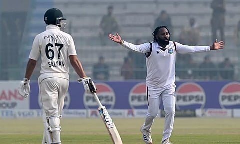 முதல் டெஸ்ட்: வெஸ்ட் இண்டீசுக்கு சவாலான இலக்கு நிர்ணயித்த பாகிஸ்தான்