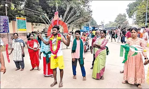 பழனியில் அன்னதானம் வழங்குவோருக்கு புதிய கட்டுப்பாடு