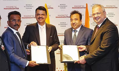 ரூ.15.70 லட்சம் கோடிக்கு மராட்டியத்துடன் புரிந்துணர்வு ஒப்பந்தம் கையெழுத்து; பட்னாவிஸ் பெருமிதம்