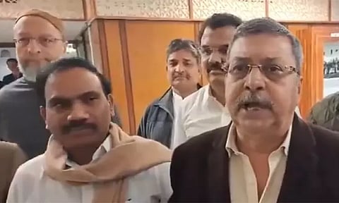 வக்பு மசோதா: நாடாளுமன்ற கூட்டுக்குழுவிலிருந்து எதிர்க்கட்சி எம்.பி.க்கள் சஸ்பெண்ட்