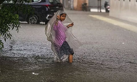 தமிழகத்தில் கனமழைக்கு வாய்ப்பா.? - வானிலை ஆய்வு மையம் வெளியிட்ட தகவல்