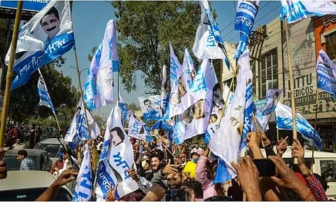 டெல்லி தேர்தலில் ஆம் ஆத்மி கட்சிக்காக பிரசாரம் செய்யவுள்ள திரிணாமுல் காங்கிரஸ்