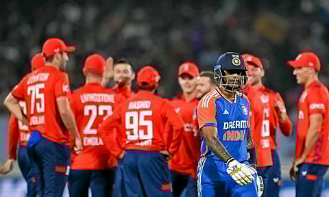 3-வது டி20: இந்தியாவை வீழ்த்தி முதல் வெற்றியை பதிவு செய்த இங்கிலாந்து