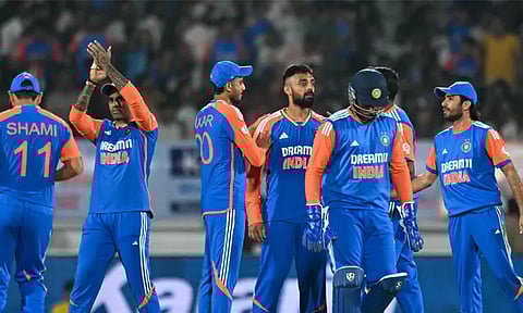 இங்கிலாந்துக்கு எதிரான டி20 தொடர்: இந்திய அணி தேர்வை விமர்சித்த முன்னாள் வீரர்