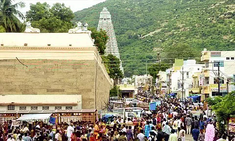 திருவண்ணாமலையில் எந்தெந்த நாளில் கிரிவலம் சென்றால் என்னென்ன பலன்கள்..?