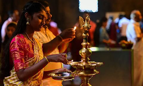 தீபாவளியை யுனெஸ்கோவின் கலாசார பாரம்பரிய பட்டியலில் சேர்க்க மத்திய அரசு கடிதம்