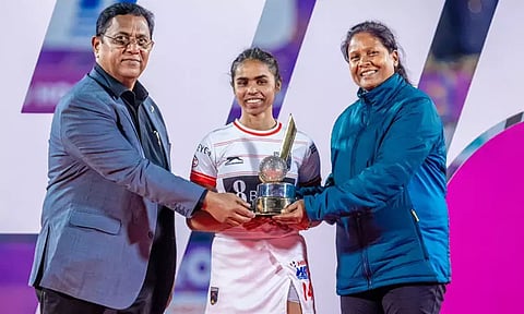 image courtesy: twitter/@HockeyIndiaLeag