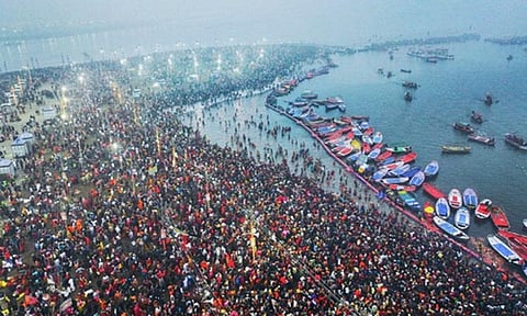 மகா கும்பமேளா: திரிவேணி சங்கமத்தில் 40 கோடிக்கும் அதிகமான பக்தர்கள் புனித நீராடல்